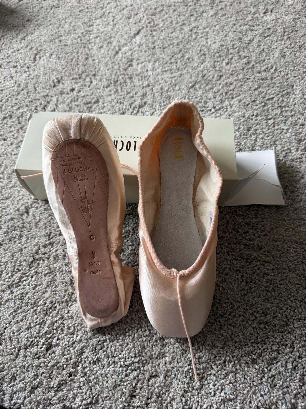 Bloch Ballet Pointe Shoes in Blush Pink 6C